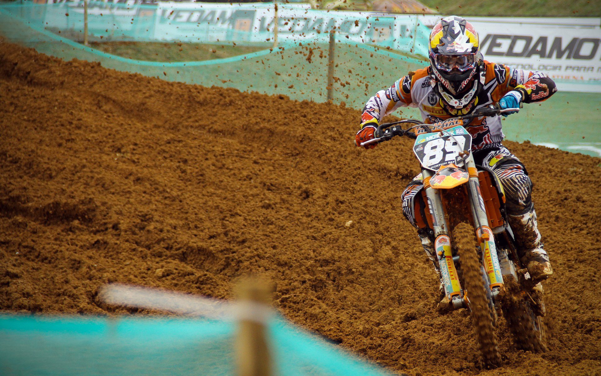 德甲强强对话：攻防精彩如电影般震撼，德甲 打架