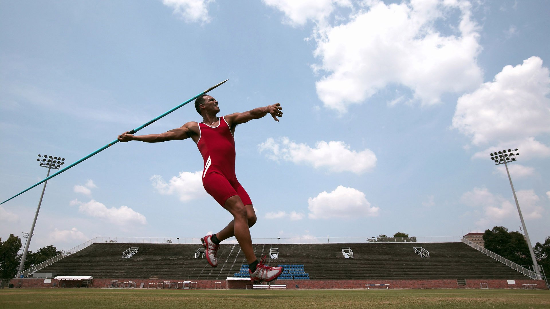 法国青训项目的国际化发展，进一步巩固全球橄榄球地位，法国篮球青年队