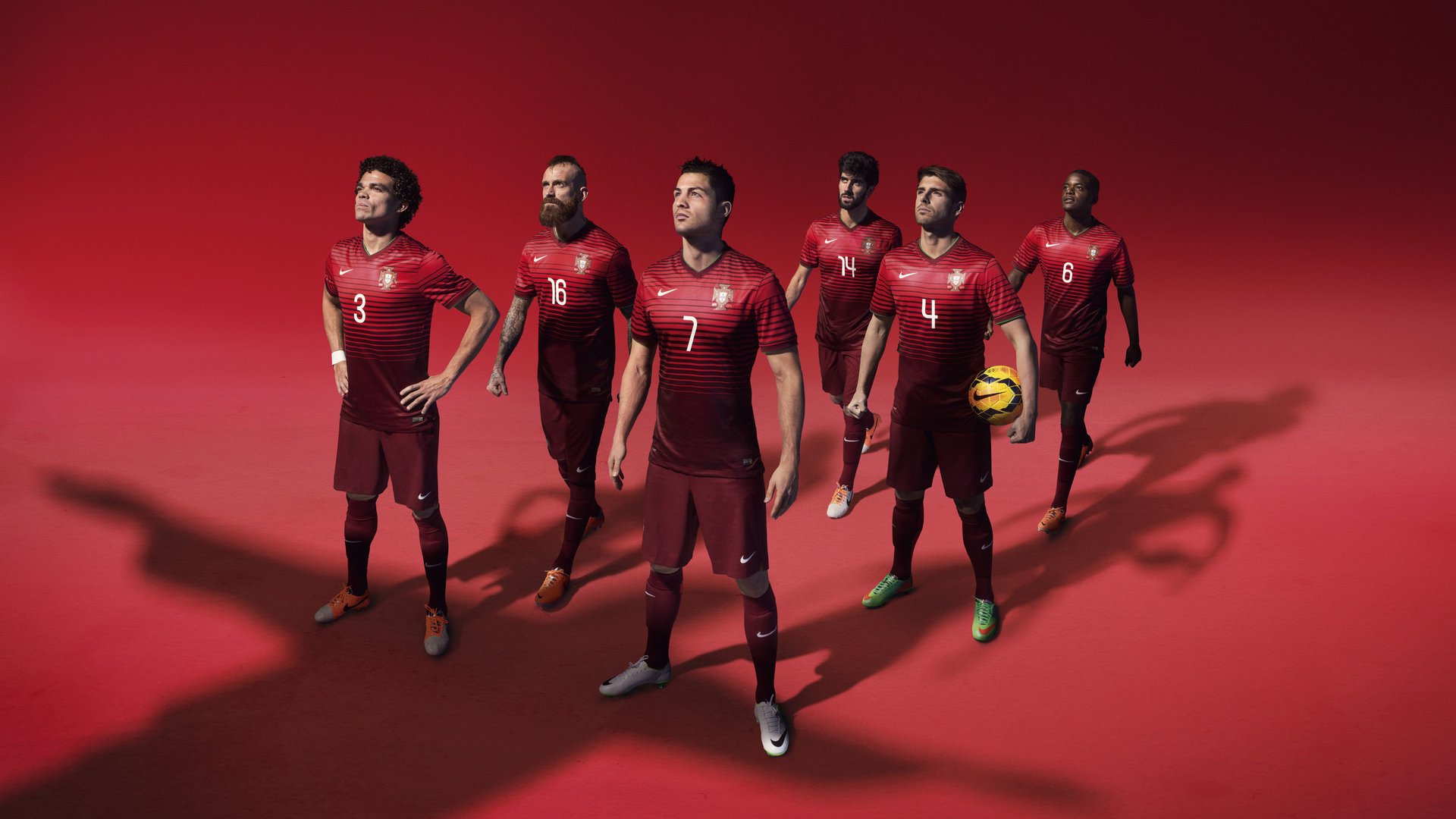 足球运动在校园文化节中的展示频率提升，普及率不断扩大，校园足球文化活动有哪些